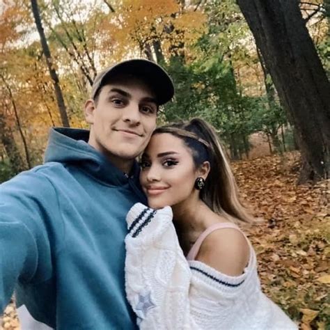 did gabi demartino get married|Gabi DeMartino: Wiki, Bio, Age, Height, Family,。